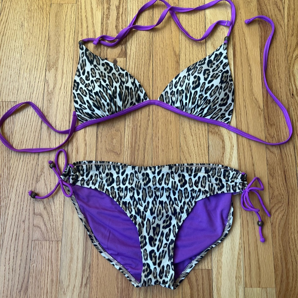 Leopard Print Bikini 👙